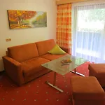 Privatunterkunft Haus Marita *