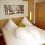 Haus Marita Privatunterkunft Oetz