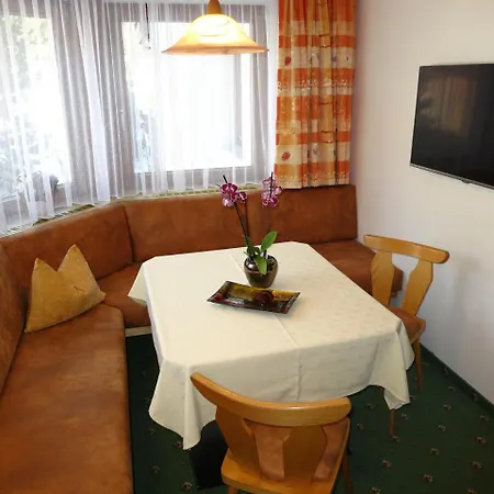 Rum i privatbostad Haus Marita Oetz